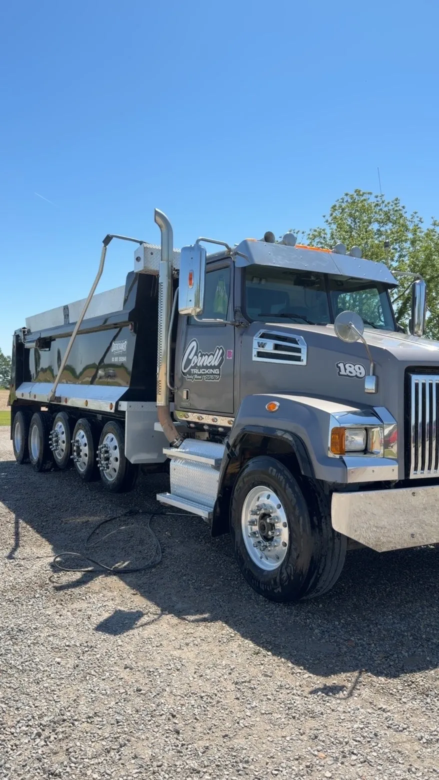 Dump truck detailing